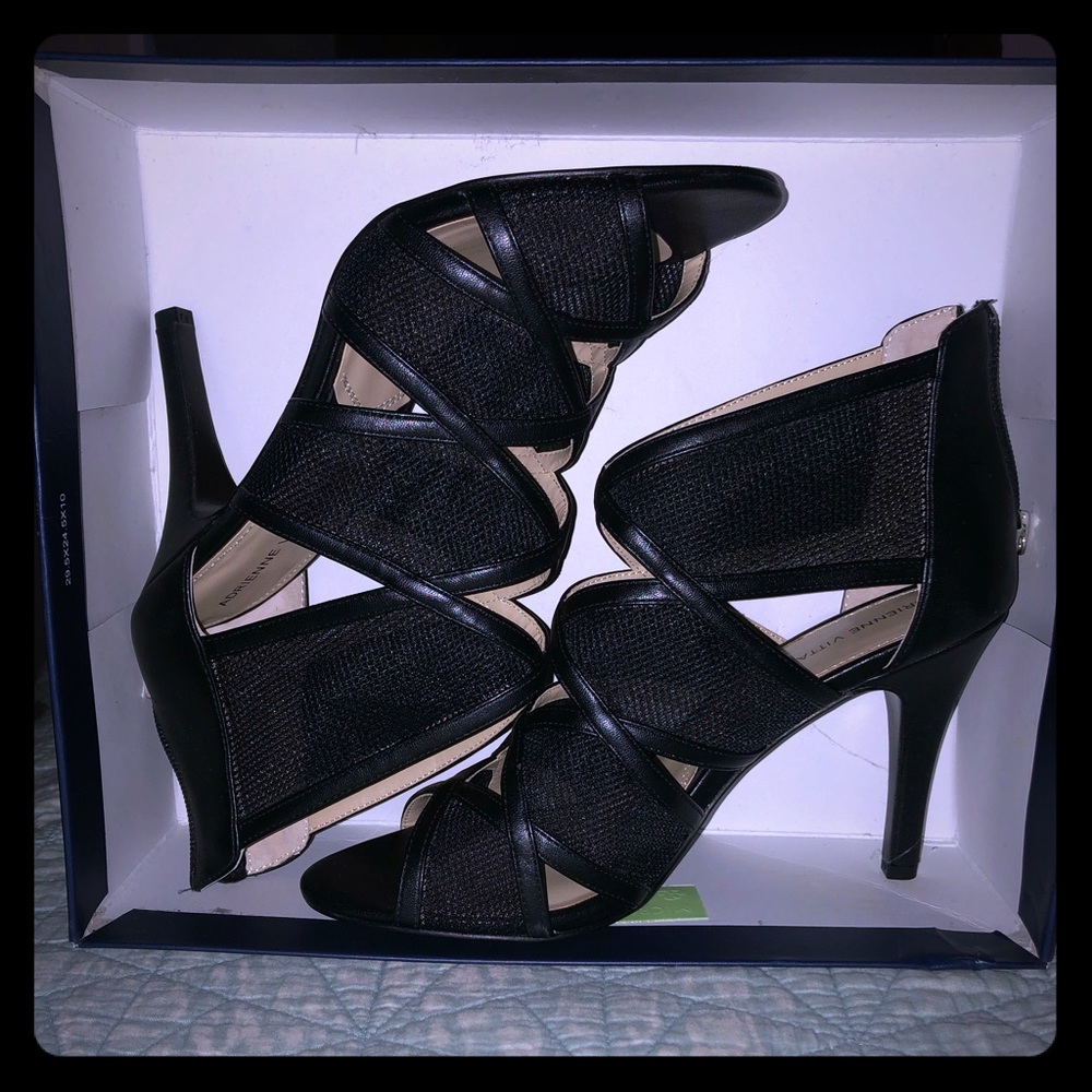 Adrienne Vittadini leather shoes